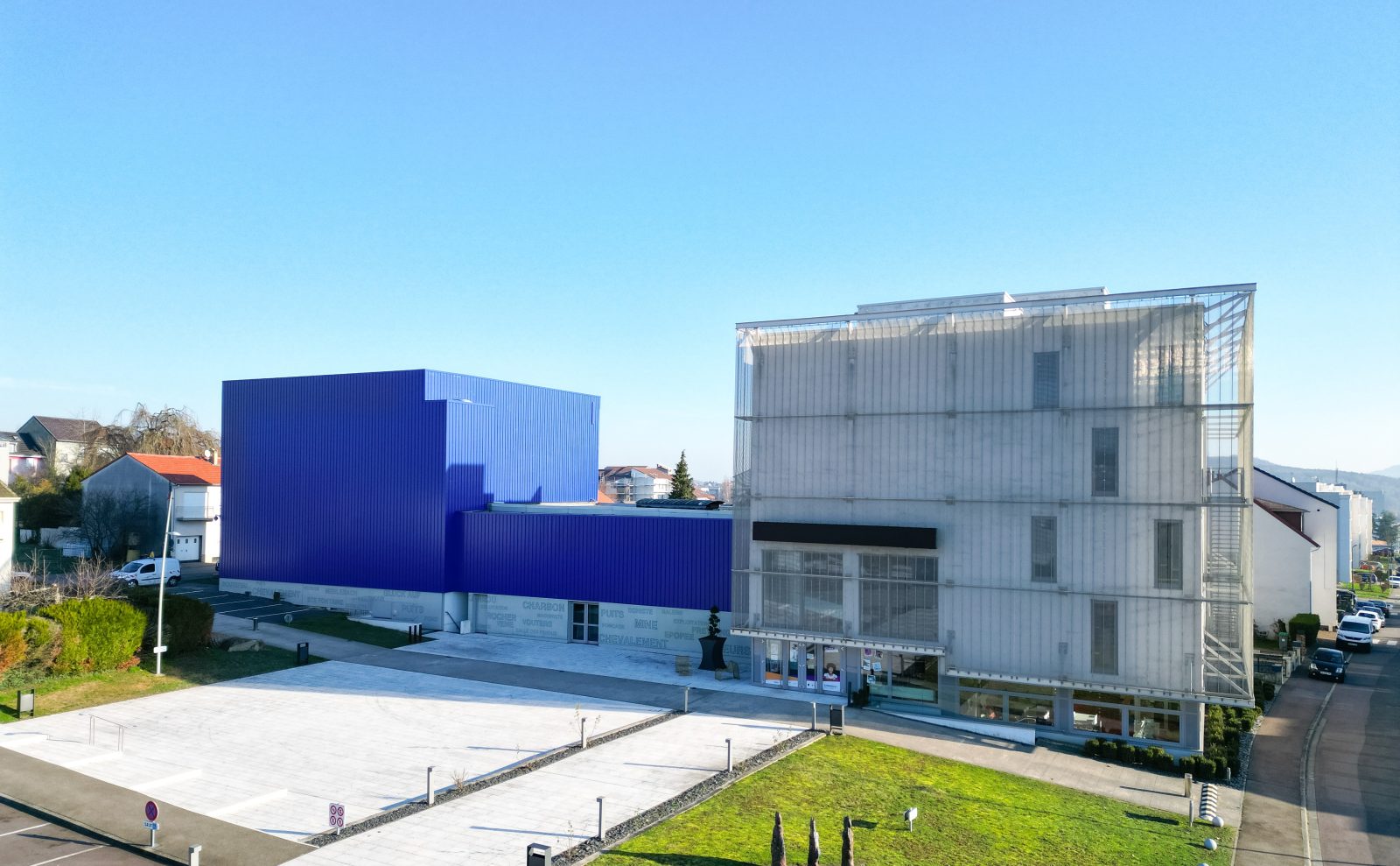 Vue aérienne de la Médiathèque et du Théâtre de l’OMCE
